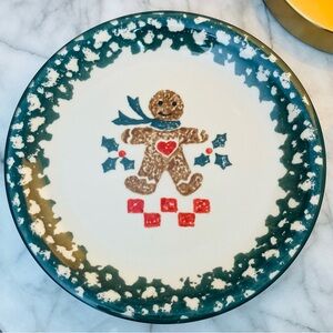 Tienshan 90s Gingerbread Folk Craft Holiday Plate  Vintage Collectible 🎄🍪
